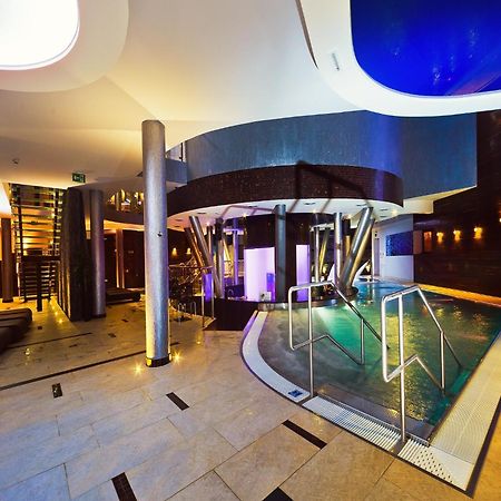 Blue Diamond Hotel Active Spa Trzebownisko Exterior photo